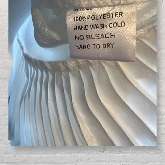 WHY Dress See Through 3D Pattern Blouse Top, M - Picture 6 of 7